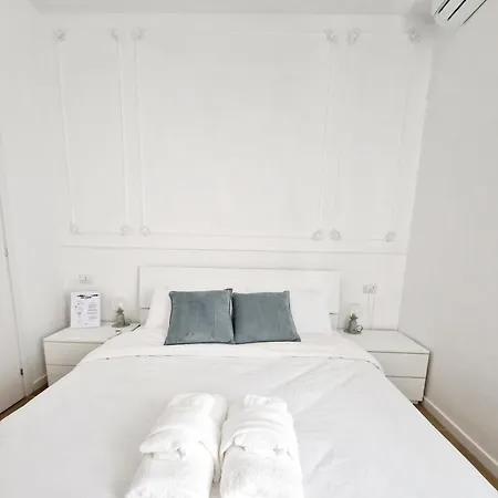 Homeaway Portanuova 3* Пескара